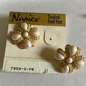 Napier Gold and Cream Vintage Floral Earrings
